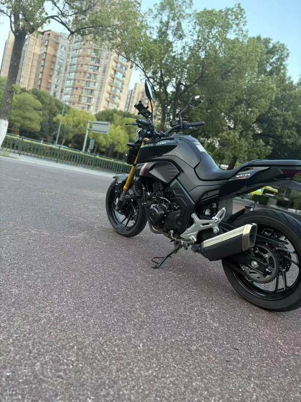 二手豪爵XCR300