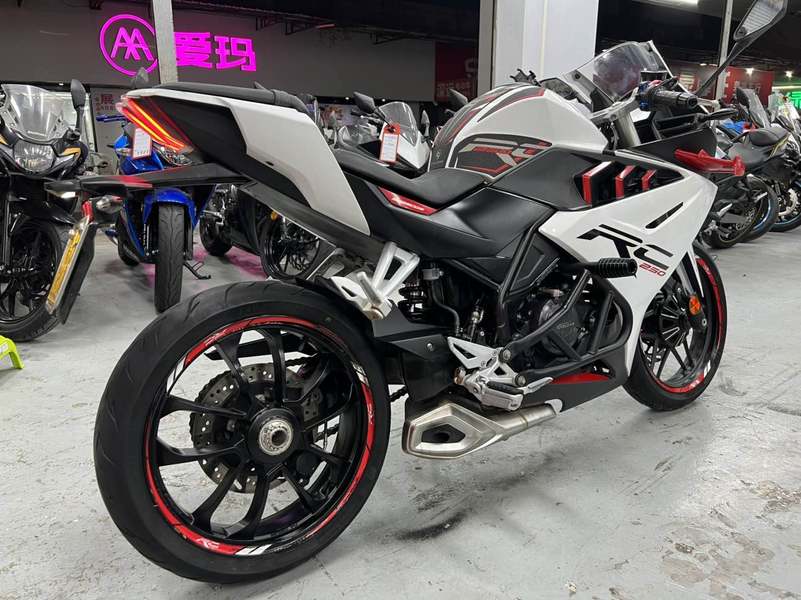 二手赛科龙RC250