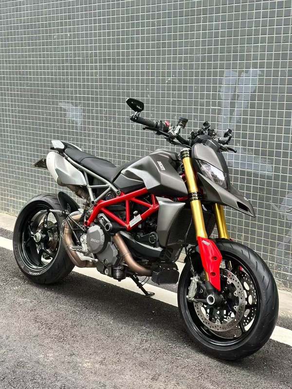 二手杜卡迪Hypermotard 950