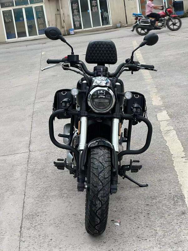 二手QJMOTOR闪300