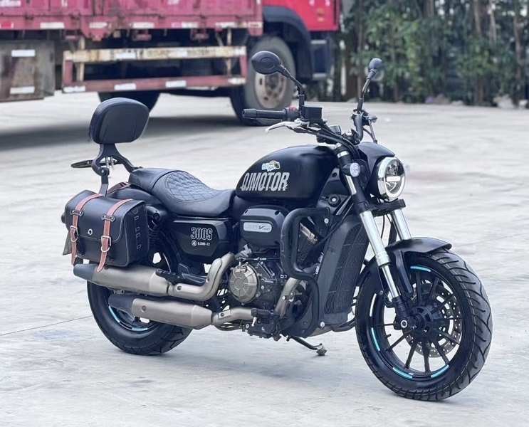 二手QJMOTOR闪300