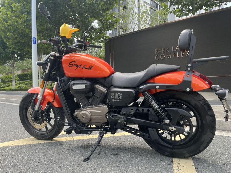 二手QJMOTOR闪300