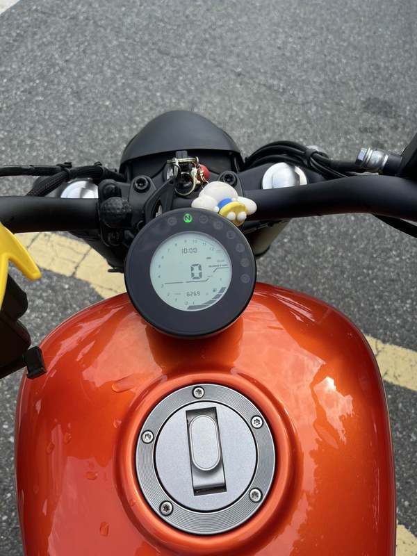 二手QJMOTOR闪300