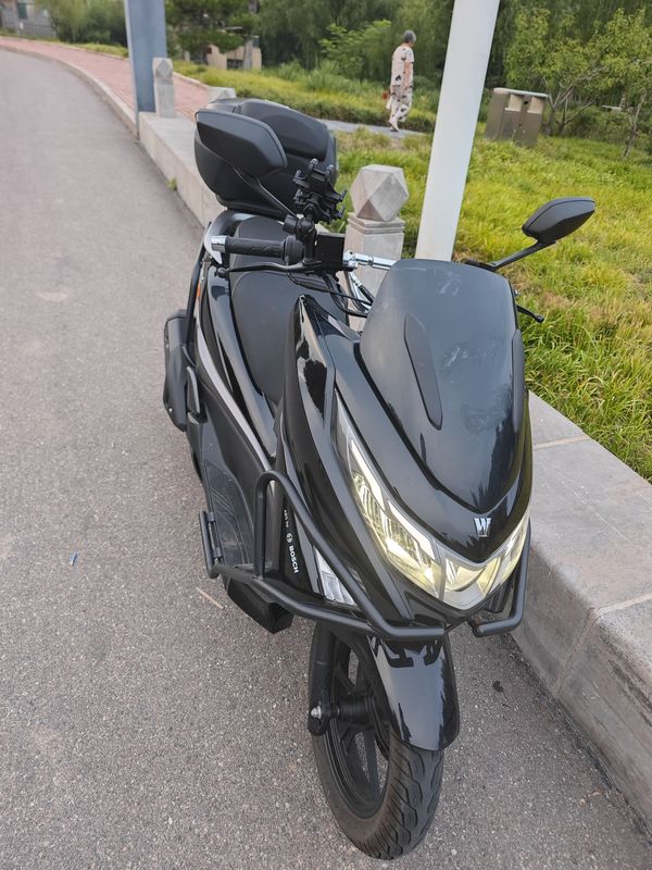 二手豪爵UHR150