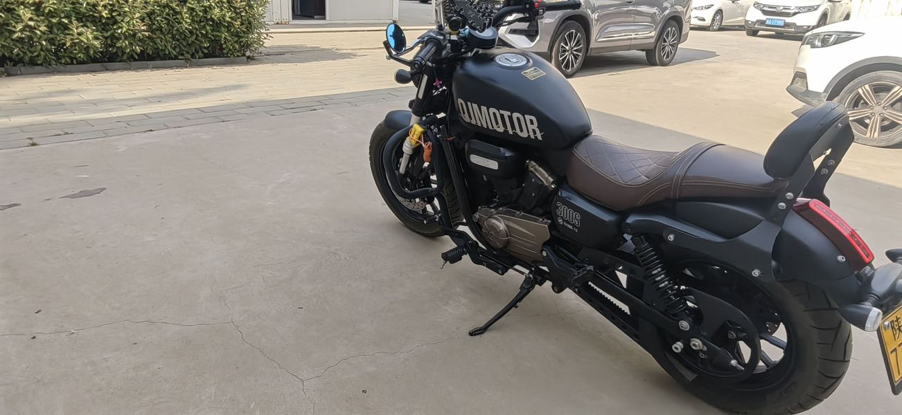 二手QJMOTOR闪300