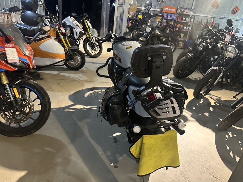 二手QJMOTOR闪300