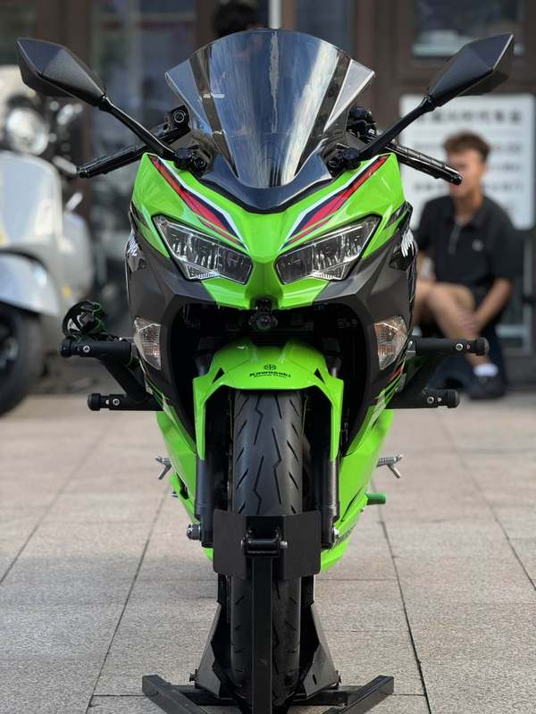 二手川崎Ninja 400