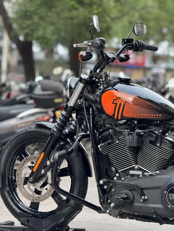 二手哈雷戴维森街霸 Street Bob
