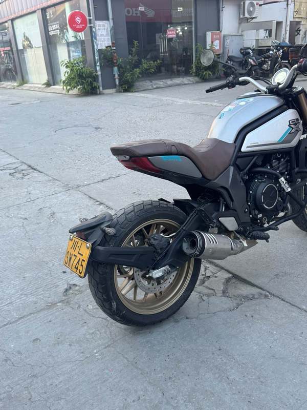 二手春风700CL-X