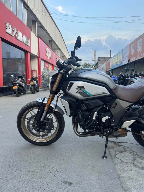 二手春风700CL-X