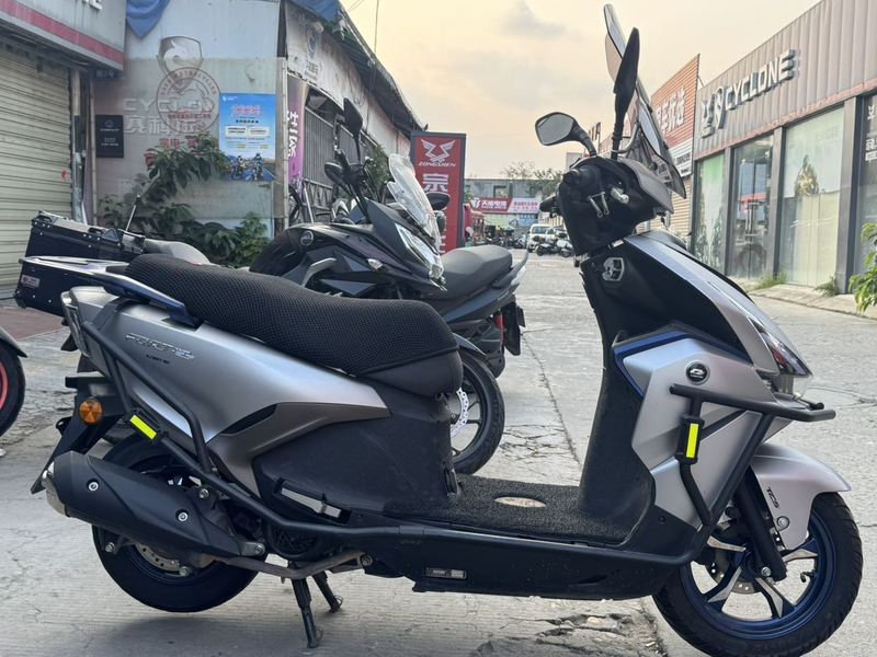 二手QJMOTOR鸿125