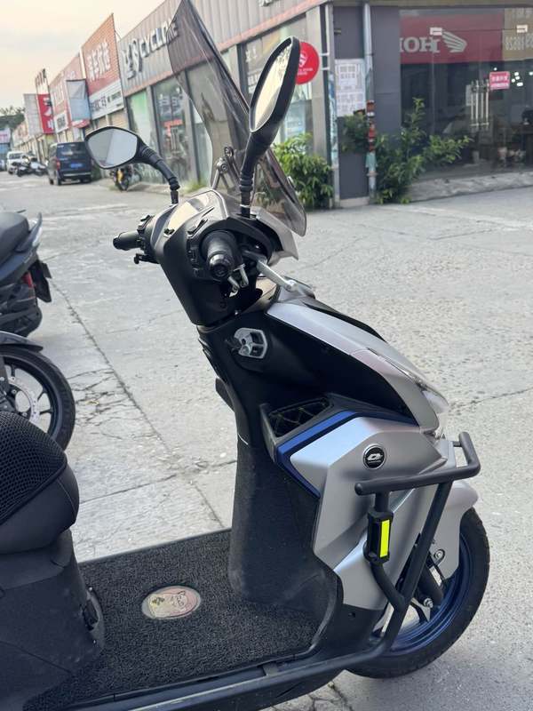 二手QJMOTOR鸿125