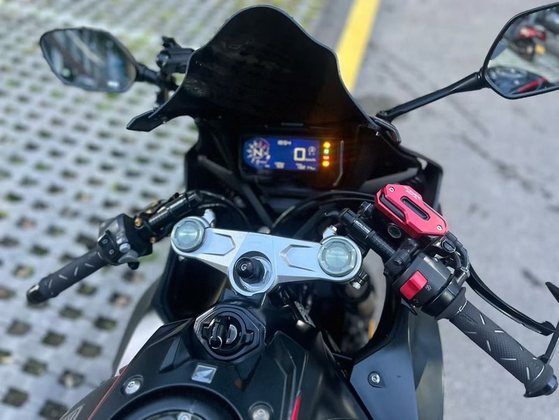 二手本田CBR650R
