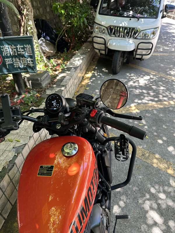 二手QJMOTOR闪250