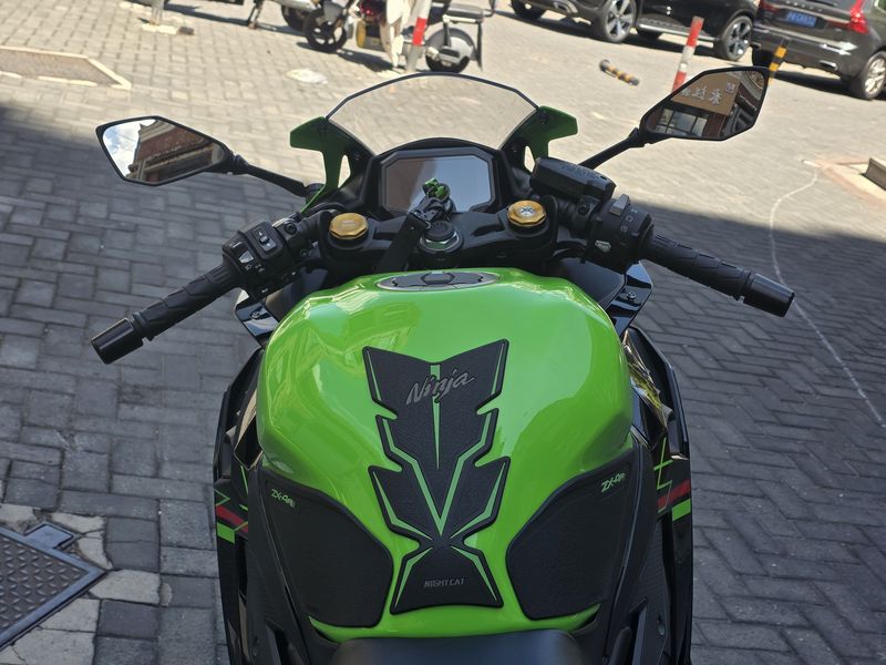 二手川崎ZX-4R