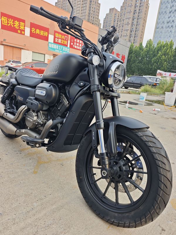 二手QJMOTOR闪300