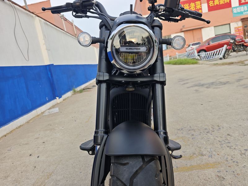 二手QJMOTOR闪300
