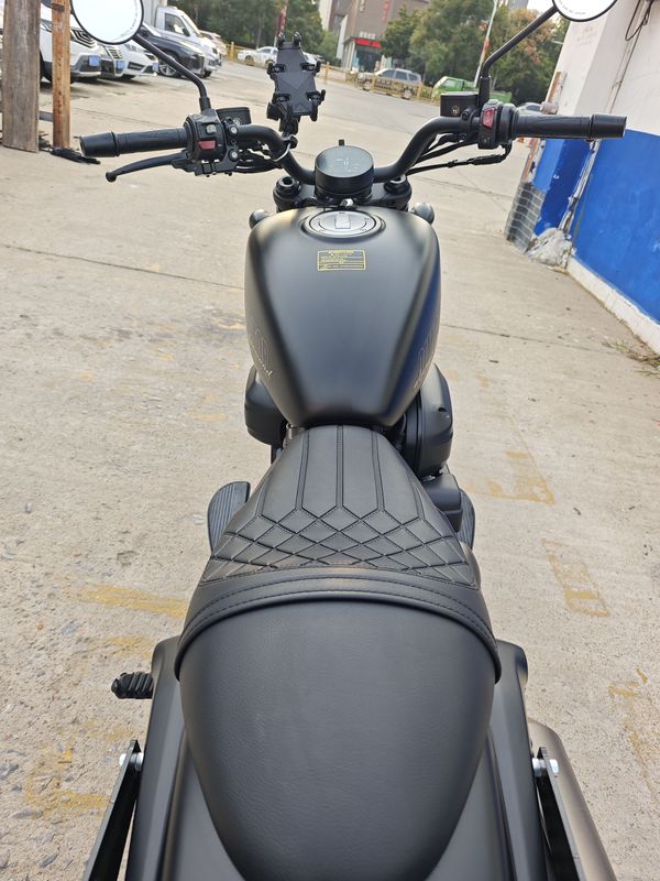 二手QJMOTOR闪300