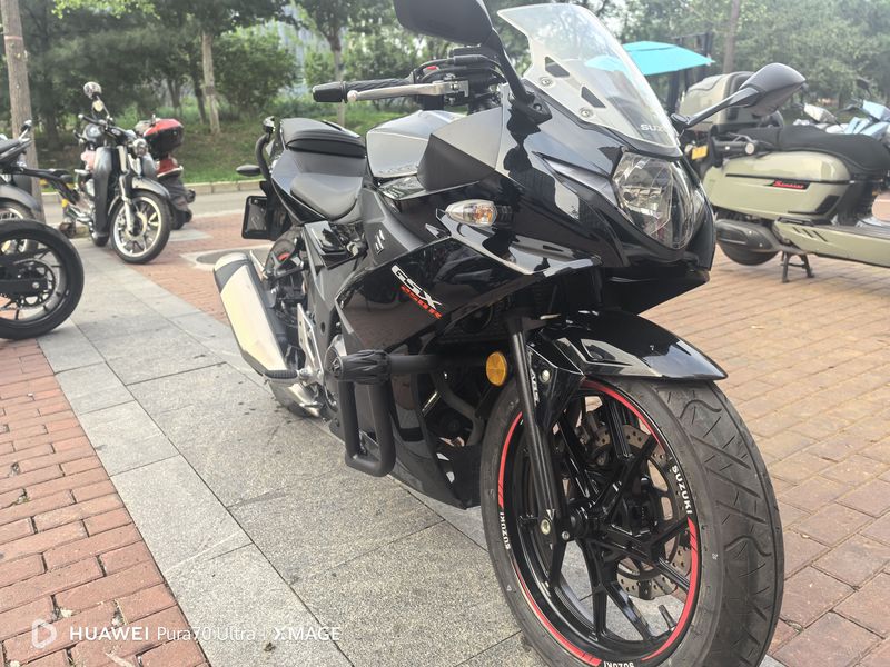 二手豪爵铃木GSX250R