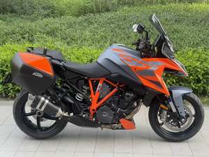 二手KTMR2R1290 Super Duke GT