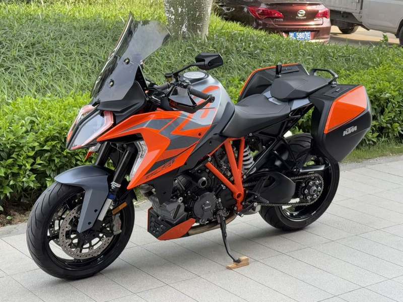 二手KTMR2R1290 Super Duke GT