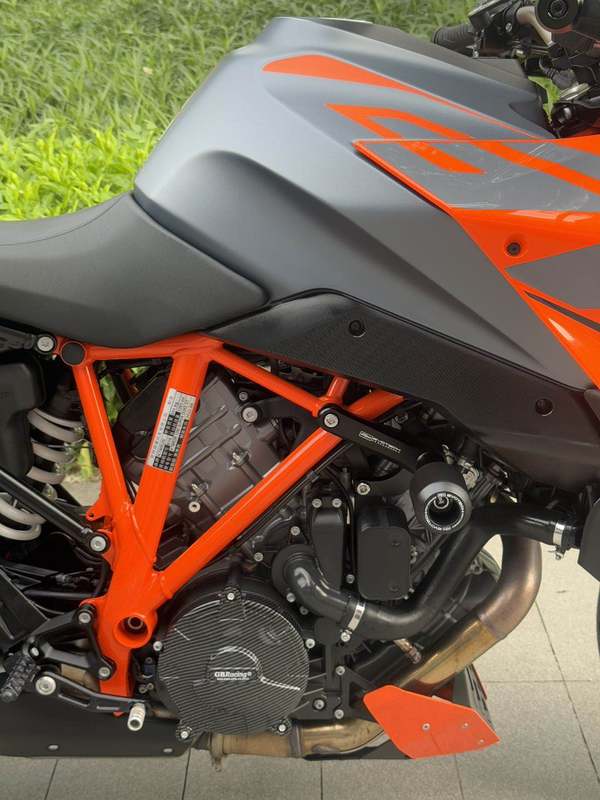 二手KTMR2R1290 Super Duke GT