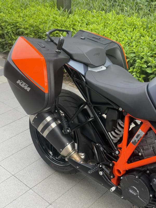 二手KTMR2R1290 Super Duke GT
