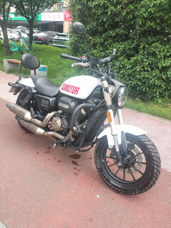 二手QJMOTOR闪300