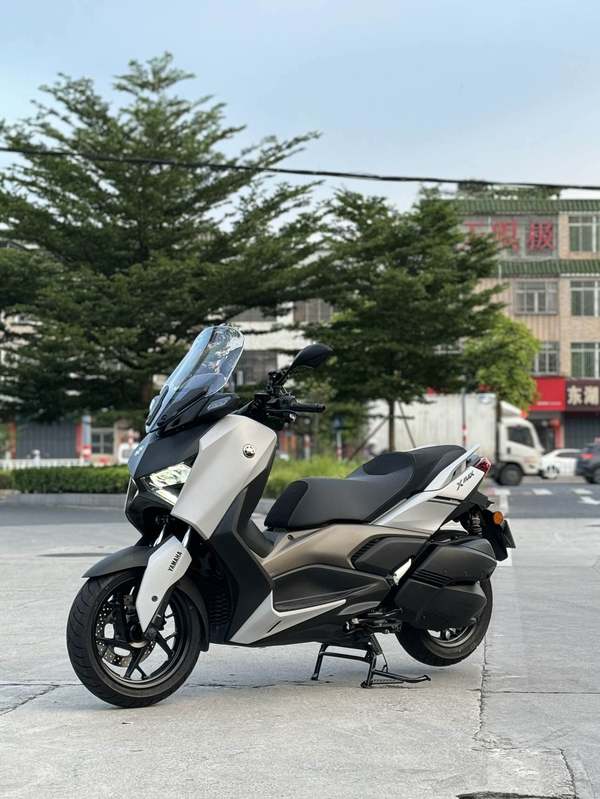 二手雅马哈XMAX