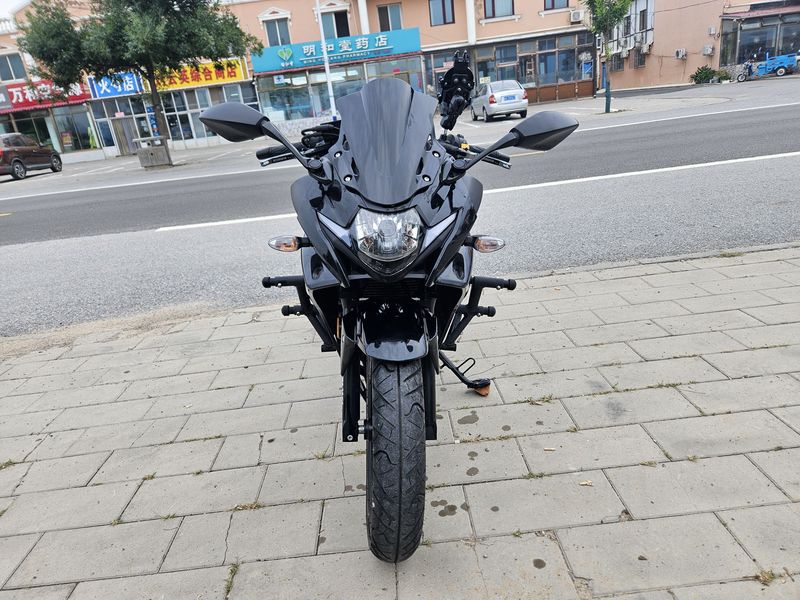 二手豪爵铃木GSX250R