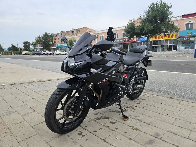 二手豪爵铃木GSX250R