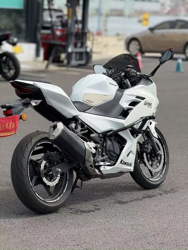 二手川崎Ninja 400