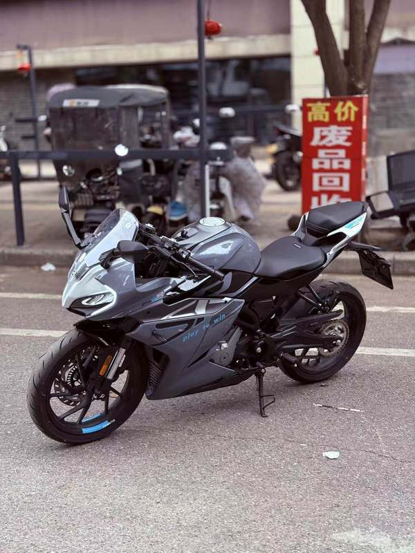 二手春风250SR