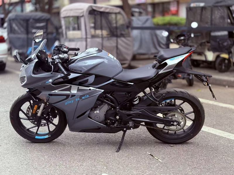 二手春风250SR