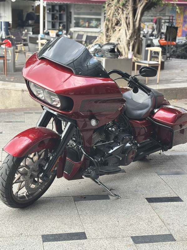 二手哈雷戴维森公路滑翔 Road Glide