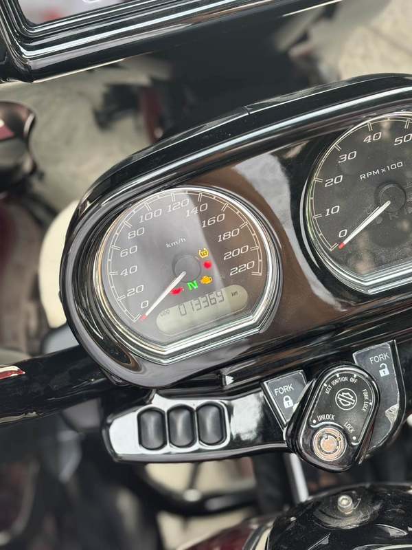 二手哈雷戴维森公路滑翔 Road Glide