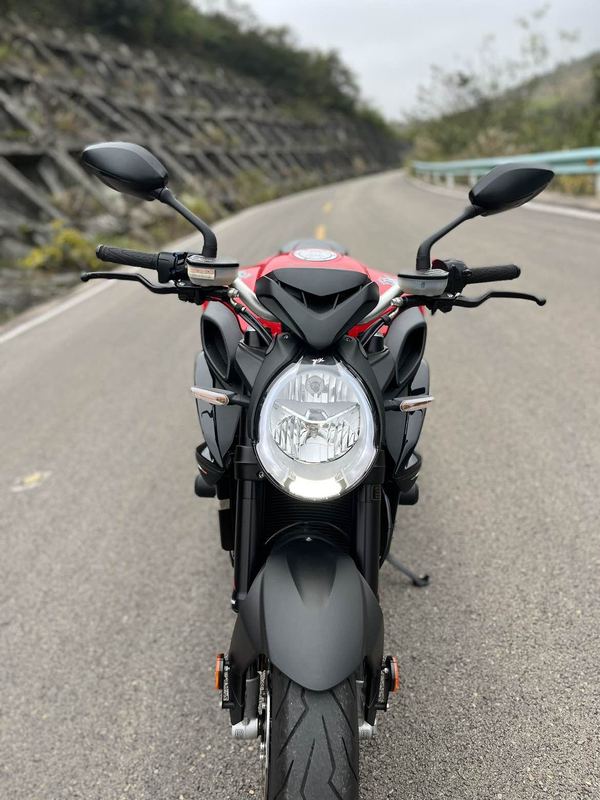 二手奥古斯塔Brutale 800