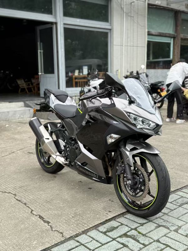 二手川崎Ninja 400