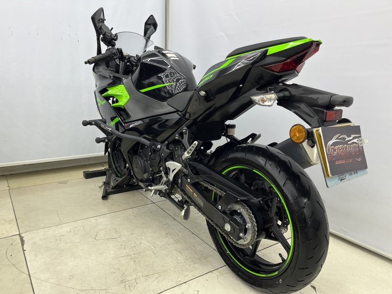 二手川崎Ninja 400