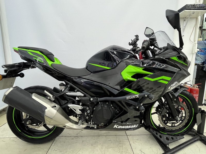 二手川崎Ninja 400