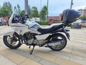 二手豪爵铃木骊驰 GW 250F