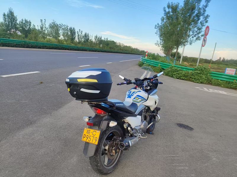 二手豪爵铃木骊驰 GW 250F