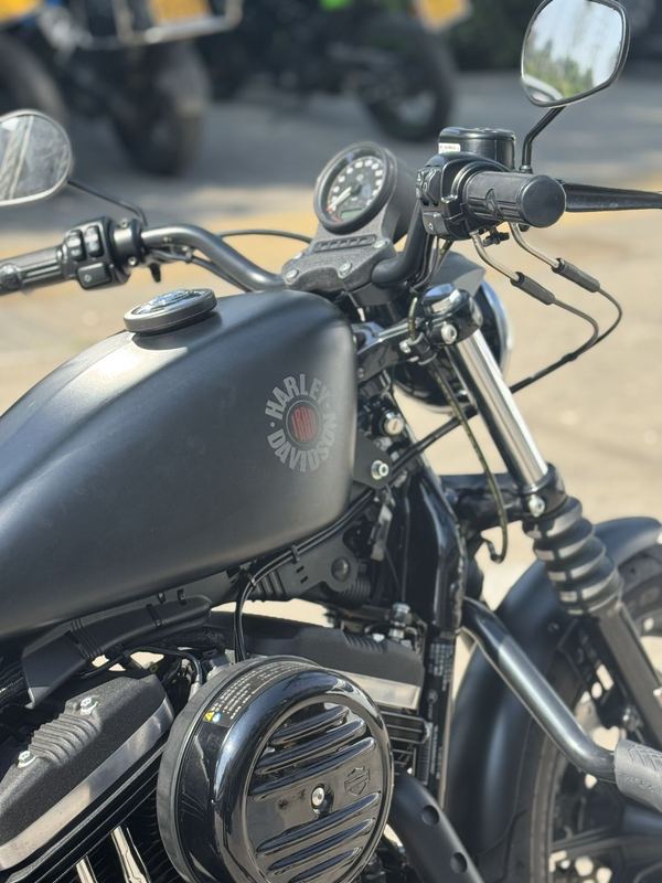二手哈雷戴维森Iron883 硬汉