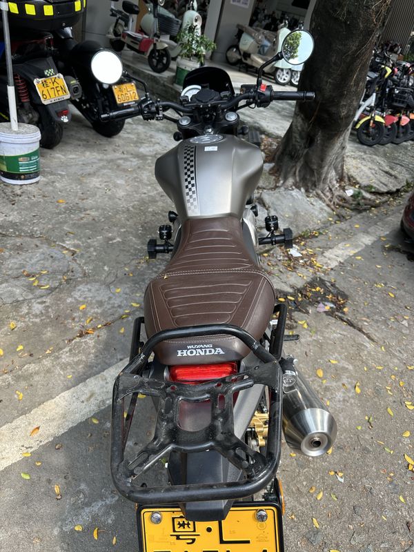 二手五羊本田鸷道 CB190SS