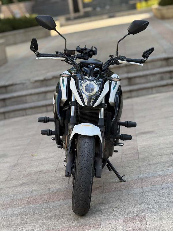 二手春风650NK