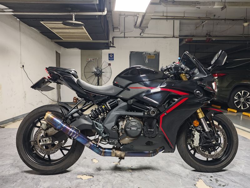 二手QJMOTOR赛600