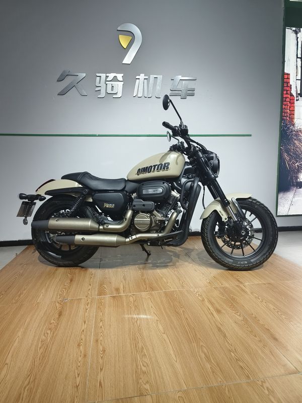 二手QJMOTOR闪300
