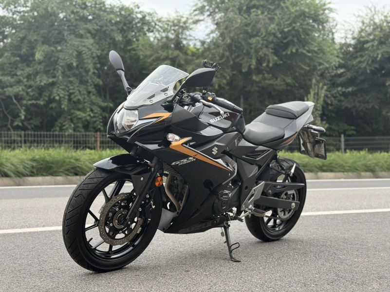 二手豪爵铃木GSX250R