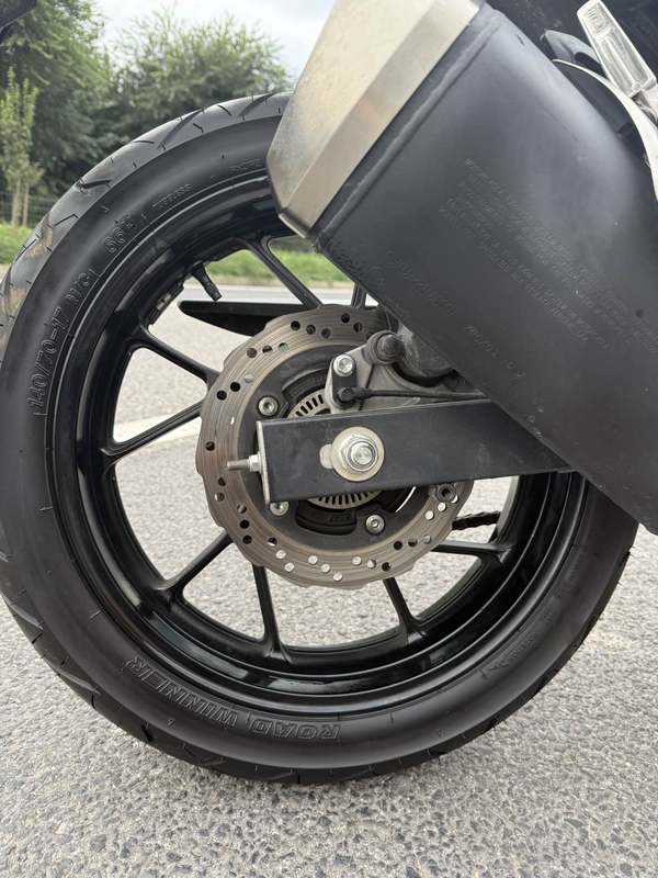 二手豪爵铃木GSX250R