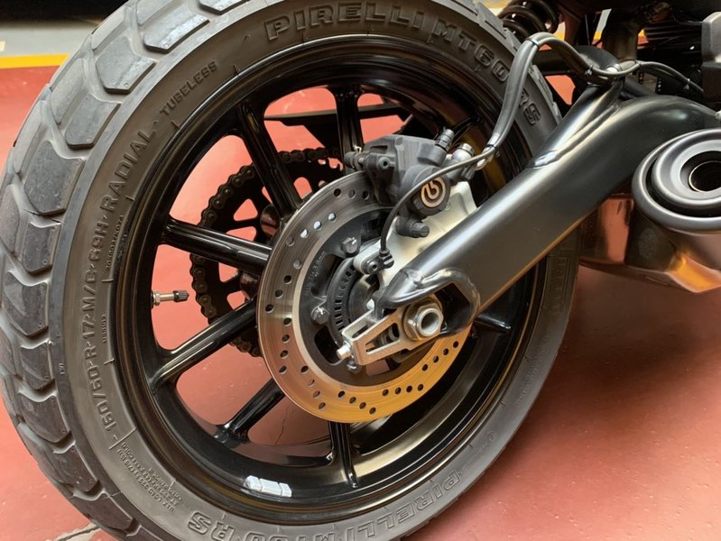 二手杜卡迪Scrambler Sixty2